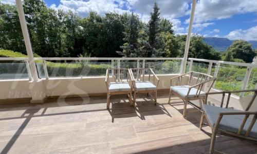 SUPERBE APPARTEMENT DE 7 PIECES DE 250 m2 AVEC LARGE TERRASSE -+ 3 BALCONS ET VUE DEGAGEE — photo 2