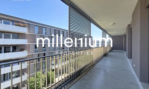 Appartement 4 pièces avec grand balcon et prestations modernes à Meyrin