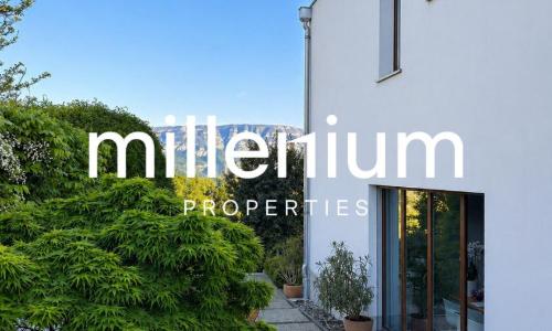 Propriété d'architecte avec vues panoramiques et potentiel équestre — photo 2