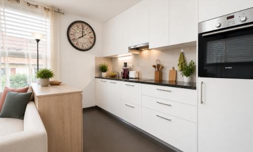 Spacieux appartement meublé de 2,5 pièces avec balcon – Romont — photo 3
