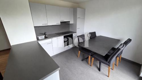 Appartement 4 pièces avec grande loggia ! — photo 3
