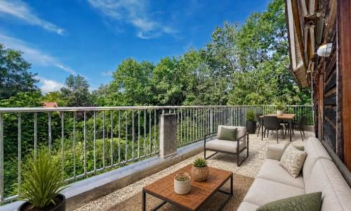 Superbe attique traversant avec terrasse plein sud et vue sur le Salèv — photo 2