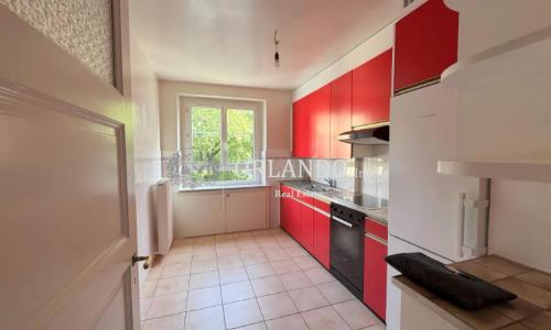 Appartement de 5 pièces 2 étage sans ascenseur