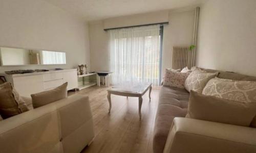 2 appartements de 3,5 pièces, au 2 ème, avec balcons