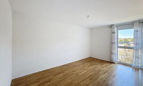 Appartement en sous-attique de 4.5 pièces avec grand balcon-terrasse — photo 5
