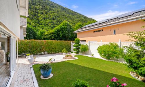 Villa 5,5 pièces au charme méditerranéen avec jardin et cuisine d'été — photo 2
