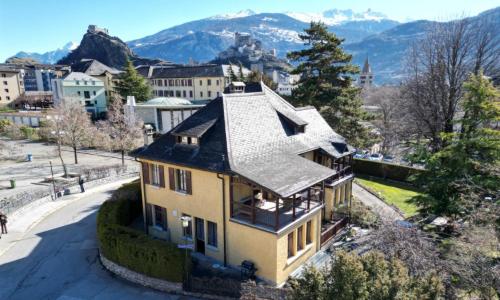 Villa de Maître 8.5 pièces de 712m2 au coeur de Sion