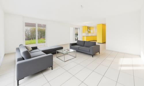 Moderne 5.5-Zimmer-Einfamilienhaus mit Minergie-Standard, Schmitten — photo 2