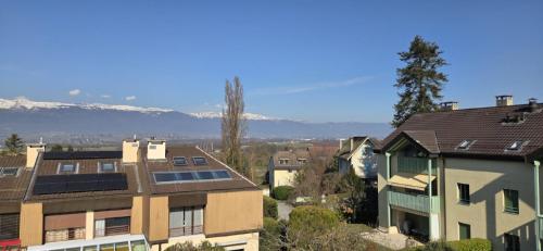 Bernex, En exclusivité, Superbe duplex en attique