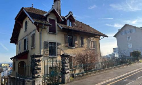 Immeuble locatif mitoyen à deux pas du centre-ville avec places de parc — photo 3