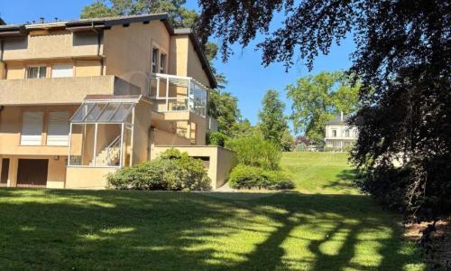 Route de Malagnou 231, Spacieux appartement en duplex de 6 pièces