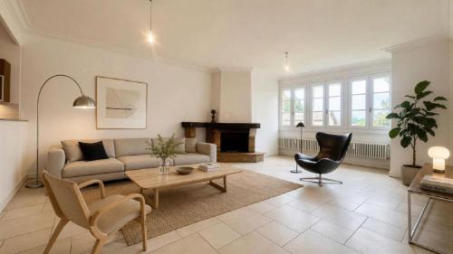 Duplex de 7,5 pièces d'exception au sein du Château Barillet, Art de vivre entre vignes et Genève