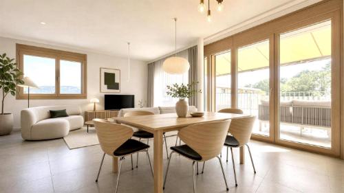 CASATAX - Magnifique attique de 3 pièces avec terrasse périphérique