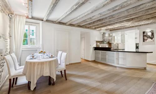 Château Barillet, Appartement en Rez-de-Jardin - L'élégance d'un lieu — photo 3
