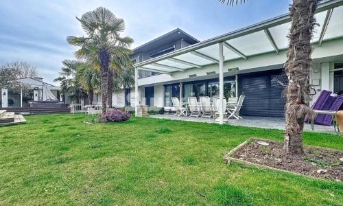 Magnifique villa de standing à Thônex