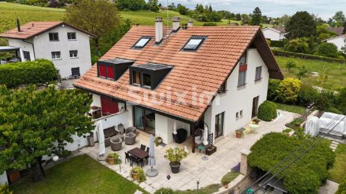 Ensemble de 2 magnifiques villas à Bernex
