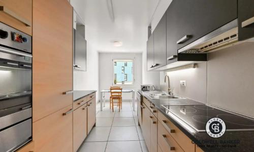 VEVEY - SPACIEUX 4.5 PIECES AVEC GRAND BALCON
