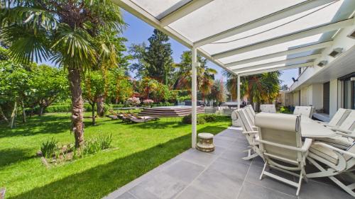 Villa familiale rénovée avec piscine et grand terrain — photo 5
