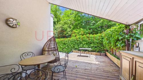 Town House — photo 3