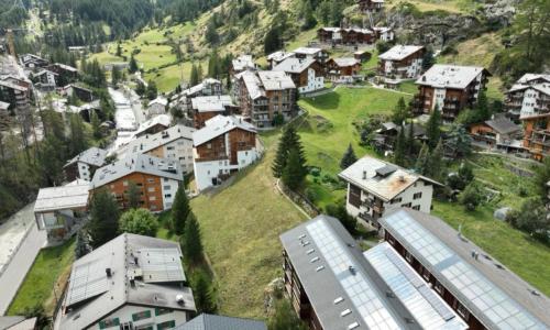 Zwischen Himmel und Berg - Wohnen auf zwei Etagen in Zermatt — photo 4