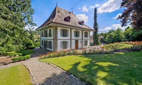 À Louer Château d'Exception à Corminboeuf