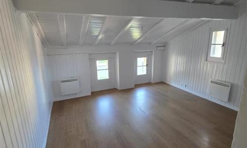 Studio,1,28